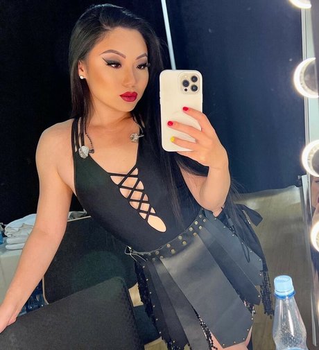 Tina Guo