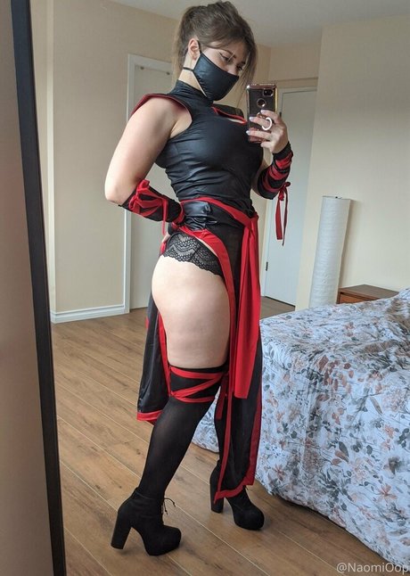 Naomioop