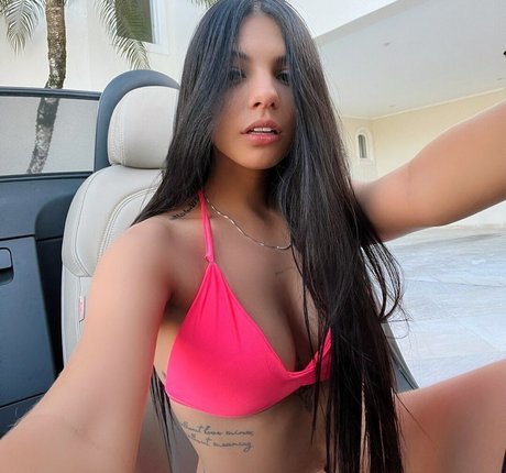Photo nue de fuite OnlyFans de Liandra Bruder