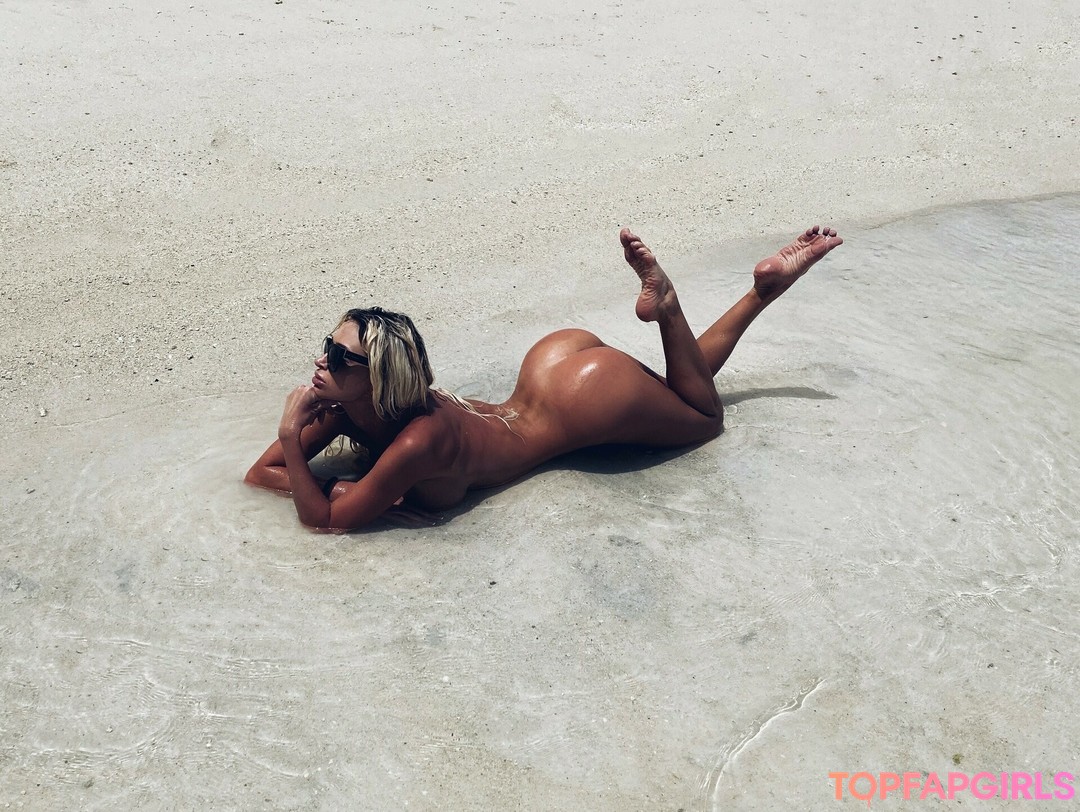 Photo nue de fuite OnlyFans de Marta Mayer #405 Photo nue de fuite OnlyFans de Marta Mayer #405