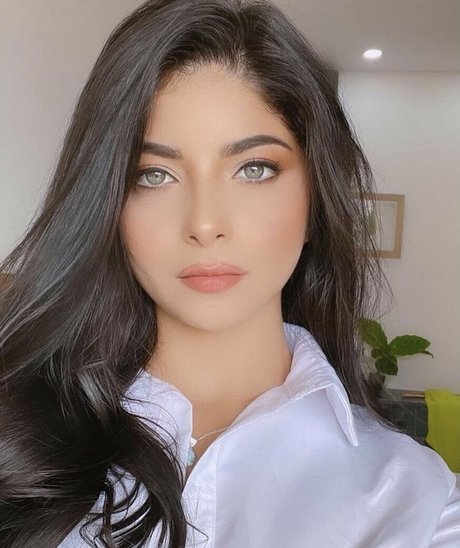 Selenakyle69