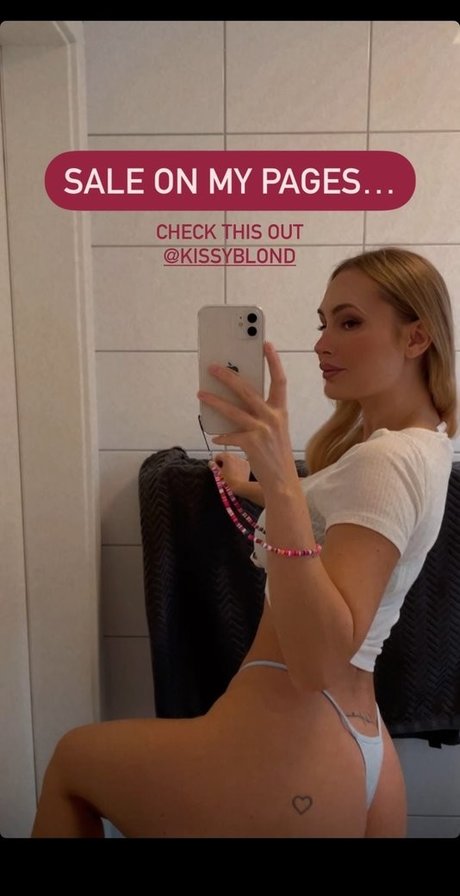Chrissy_xoxo