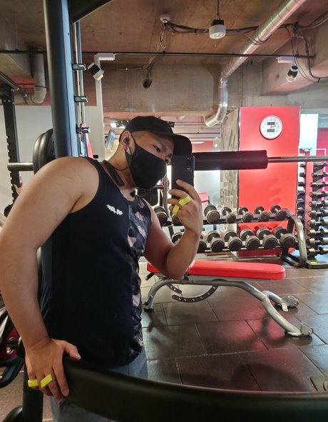 Photo nue de fuite OnlyFans de Largedogcollar