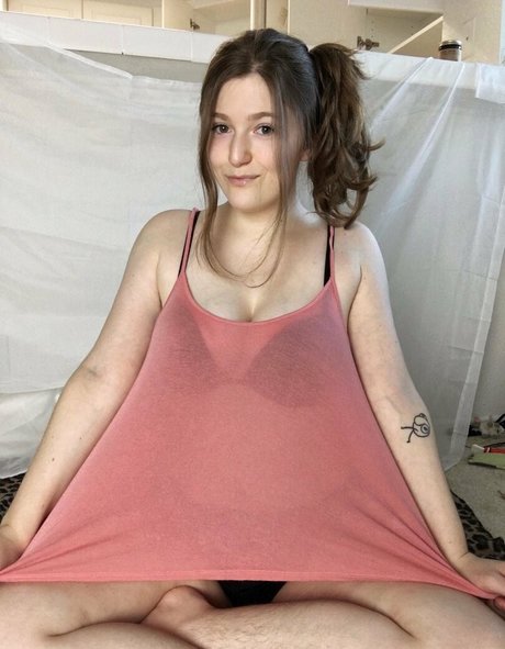 Photo nue de fuite OnlyFans de Ashleejune