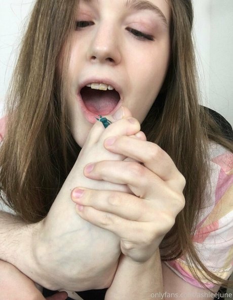 Ashleejune