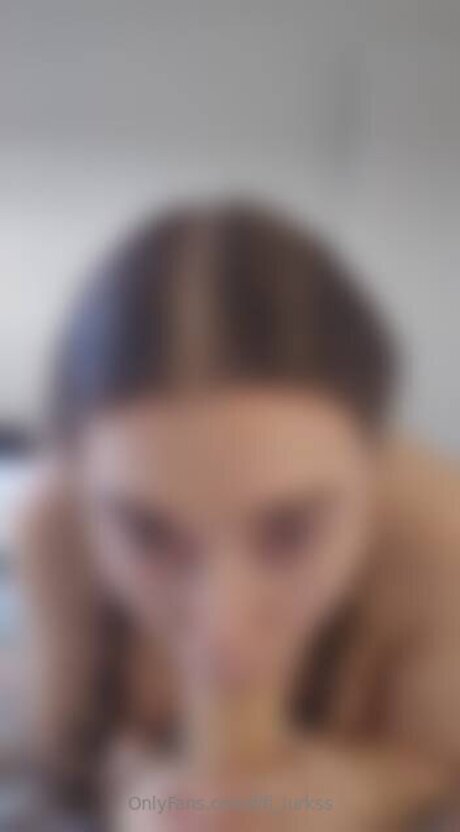 Fifi Lurkss