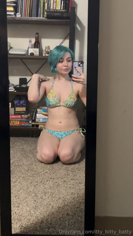 Photo nue de fuite OnlyFans de Itty Bitty Batty