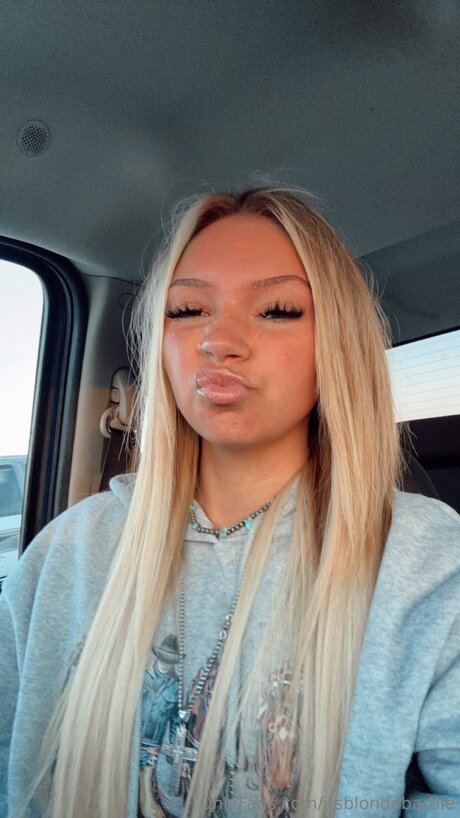 Itsblondebarbie