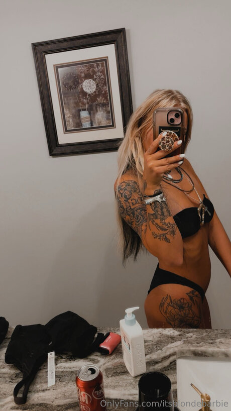 Itsblondebarbie