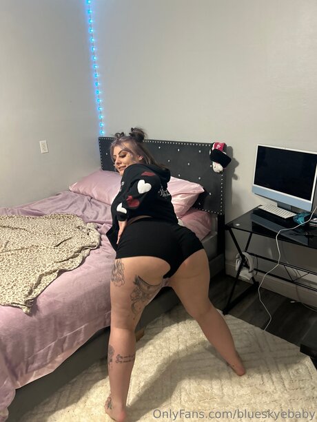 Blueskyebaby
