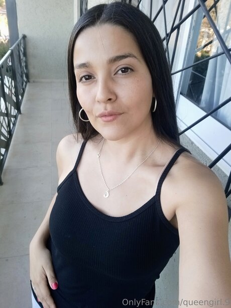 Queengirl 9