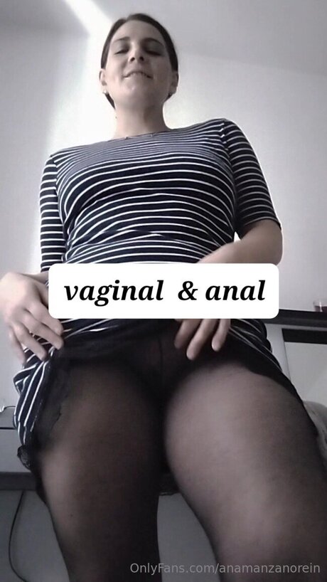 Photo nue de fuite OnlyFans de Anamanzanorein
