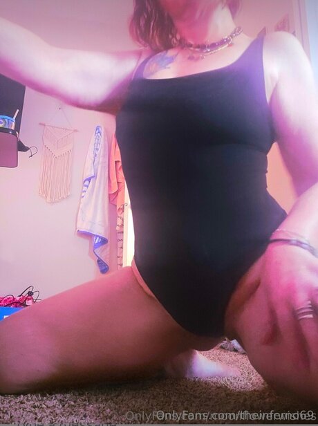 Photo nue de fuite OnlyFans de Theinferno69