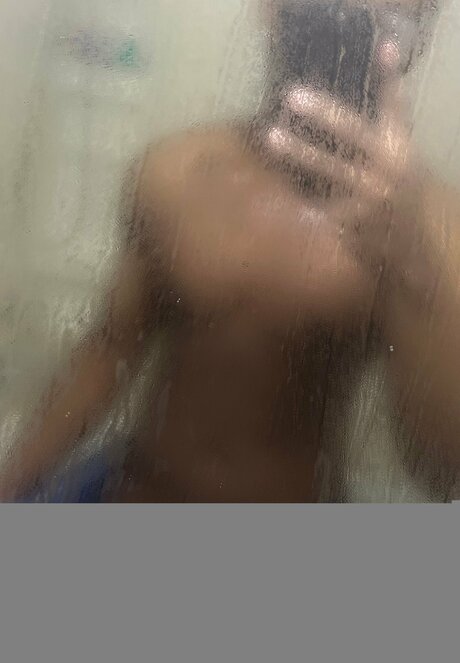 Photo nue de fuite OnlyFans de Naughtyyy Jay