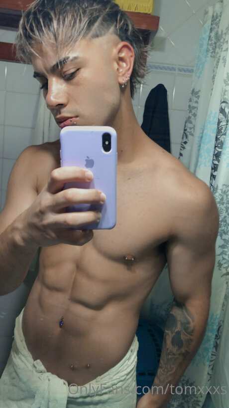 Tomxxxs