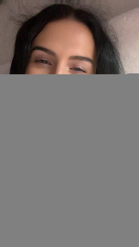 Xlayy