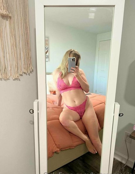 Hotmomevie