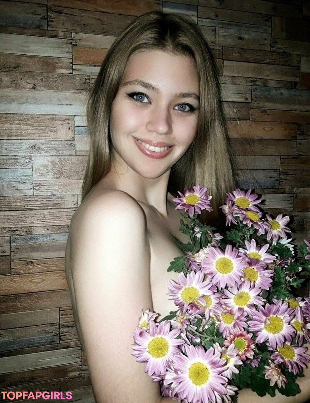 Photo nue de fuite OnlyFans de Whitediamond2001 #1 Photo nue de fuite OnlyFans de Whitediamond2001 #1