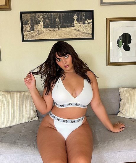 Photo nue de fuite OnlyFans de Bellaagolden