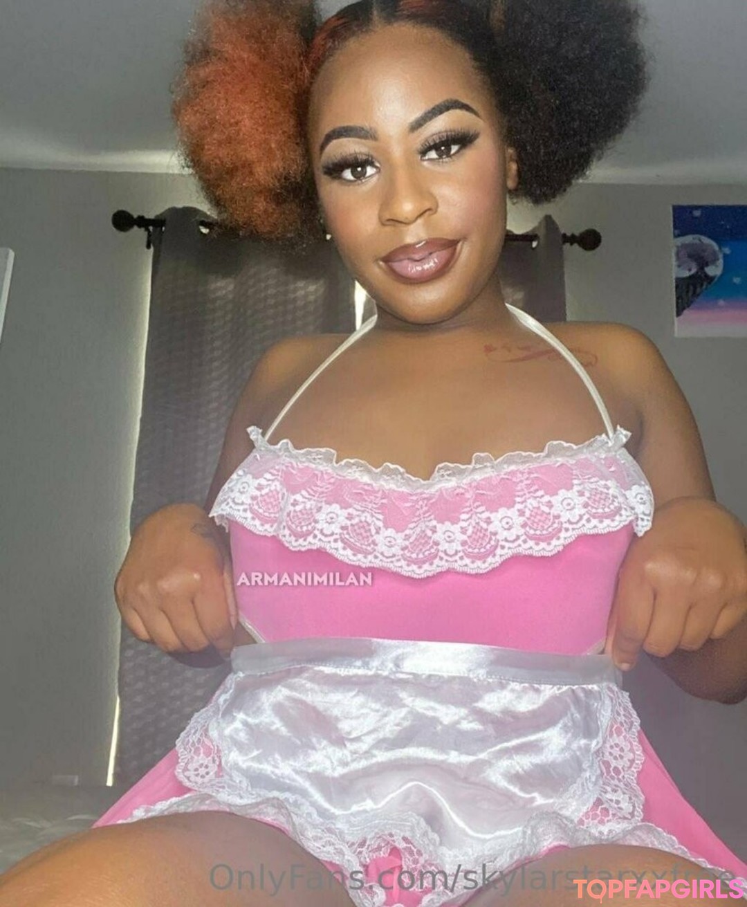 Photo nue de fuite OnlyFans de Skylarstarxxfree #10 Photo nue de fuite OnlyFans de Skylarstarxxfree #10