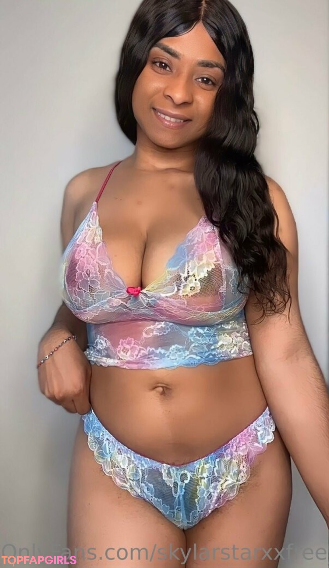 Photo nue de fuite OnlyFans de Skylarstarxxfree #56 Photo nue de fuite OnlyFans de Skylarstarxxfree #56