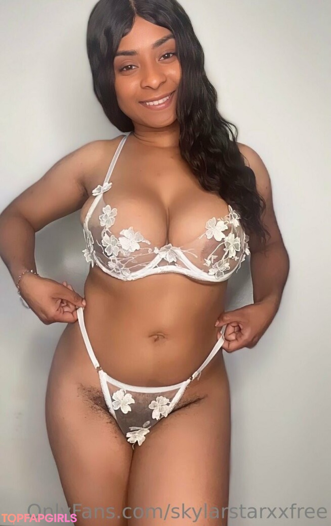 Photo nue de fuite OnlyFans de Skylarstarxxfree #64 Photo nue de fuite OnlyFans de Skylarstarxxfree #64