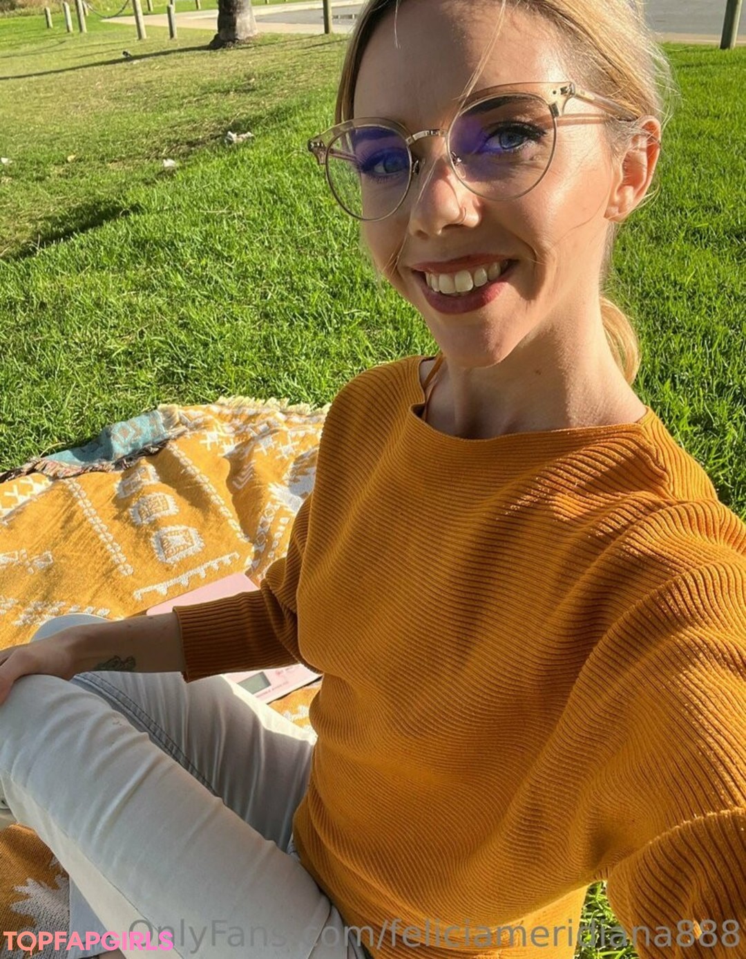 Photo nue de fuite OnlyFans de Feliciameridiana888 #71 Photo nue de fuite OnlyFans de Feliciameridiana888 #71