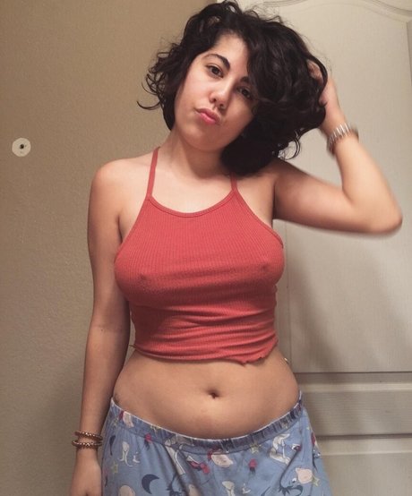 Photo nue de fuite OnlyFans de Angel Isais