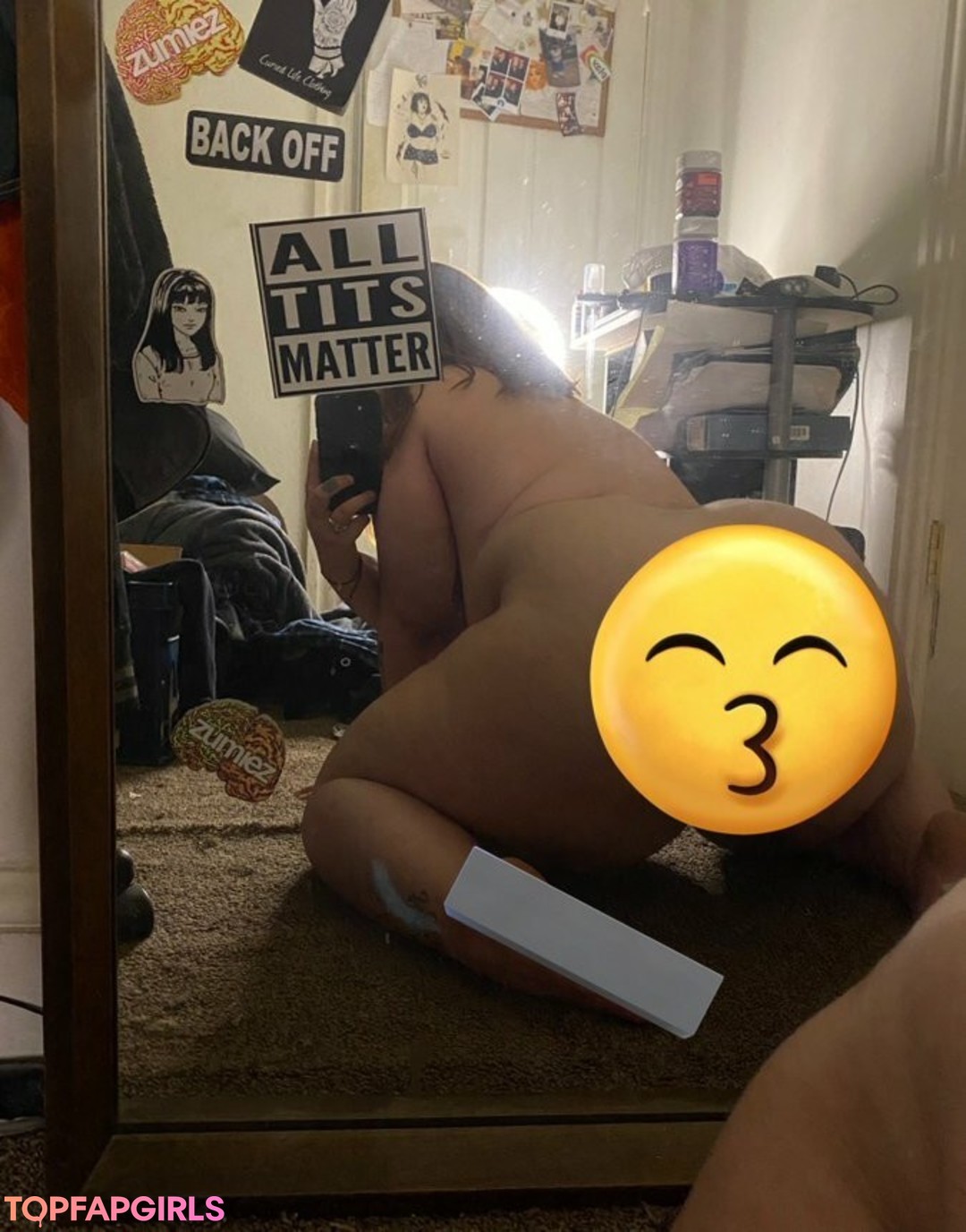 Photo nue de fuite OnlyFans de Corpsegirlkat #4 Photo nue de fuite OnlyFans de Corpsegirlkat #4