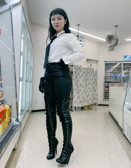 Photo nue de fuite OnlyFans de Mistress Orchid