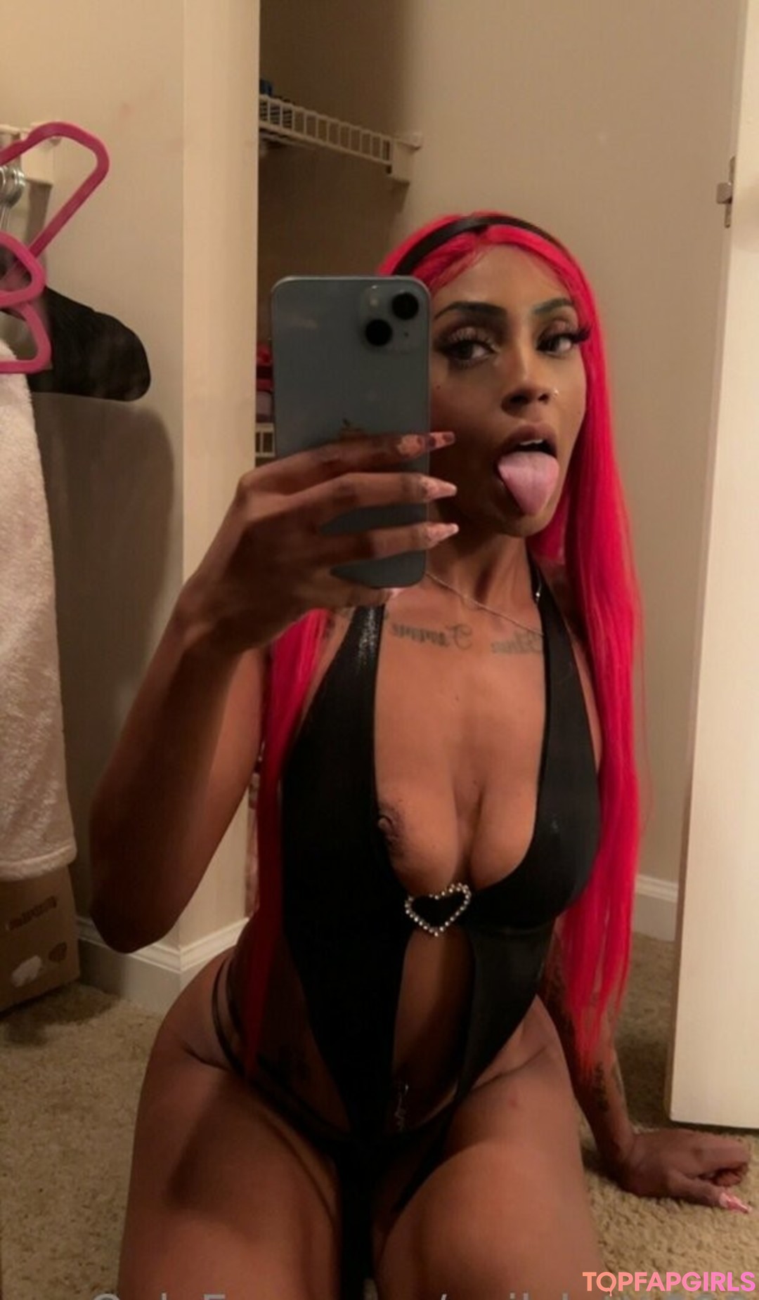 Photo nue de fuite OnlyFans de Killaakelsey #3 Photo nue de fuite OnlyFans de Killaakelsey #3