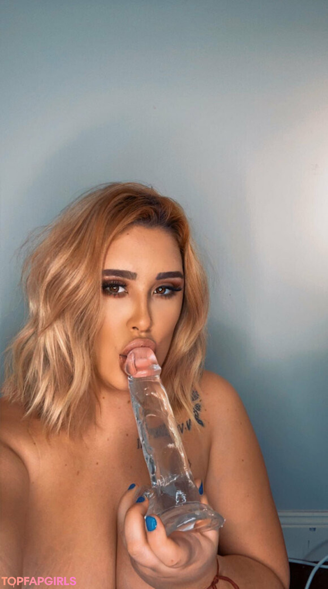 Photo nue de fuite OnlyFans de Mollygreypreviews #69 Photo nue de fuite OnlyFans de Mollygreypreviews #69