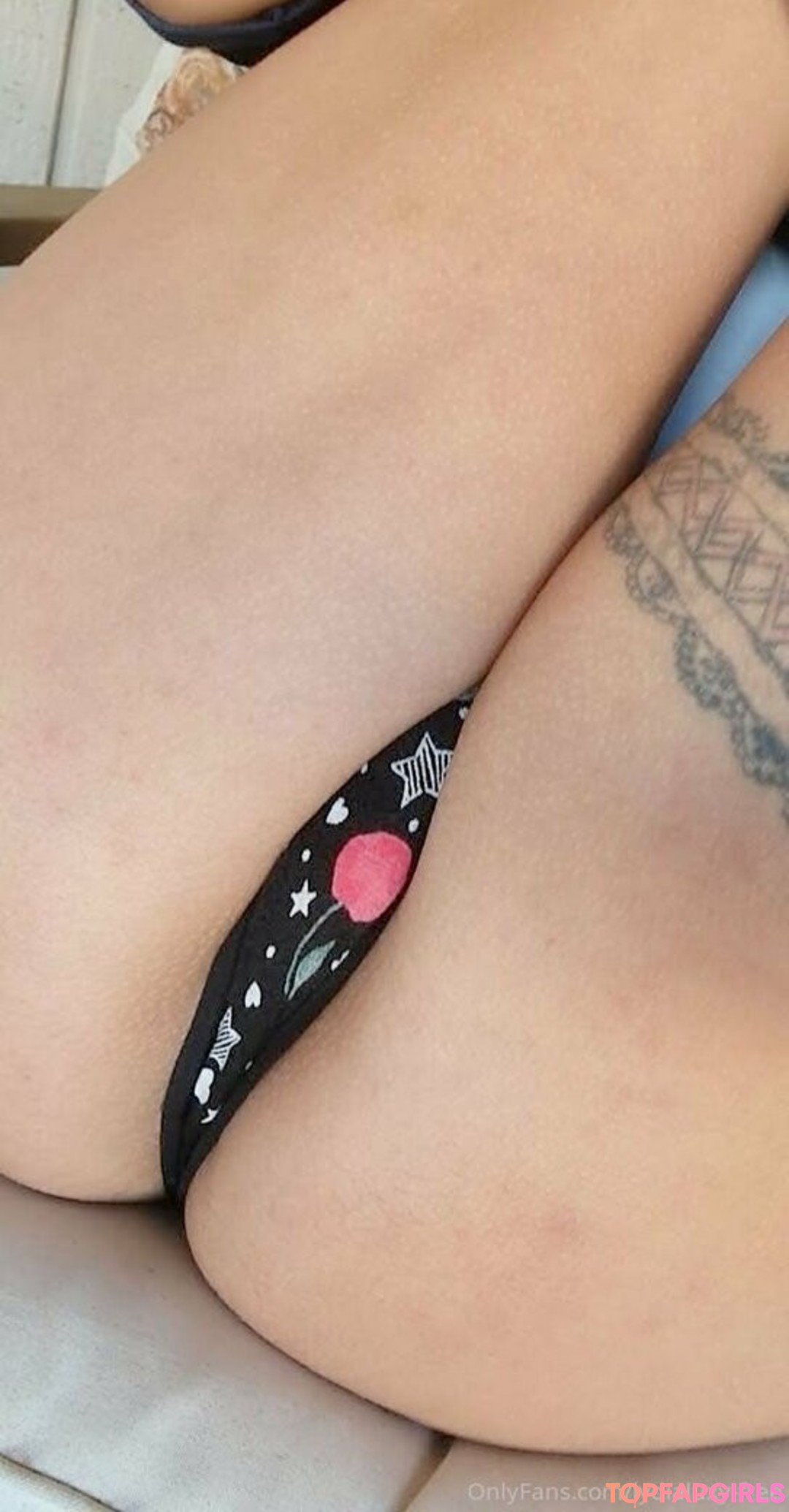 Photo nue de fuite OnlyFans de Lydialuxyfree #28 Photo nue de fuite OnlyFans de Lydialuxyfree #28
