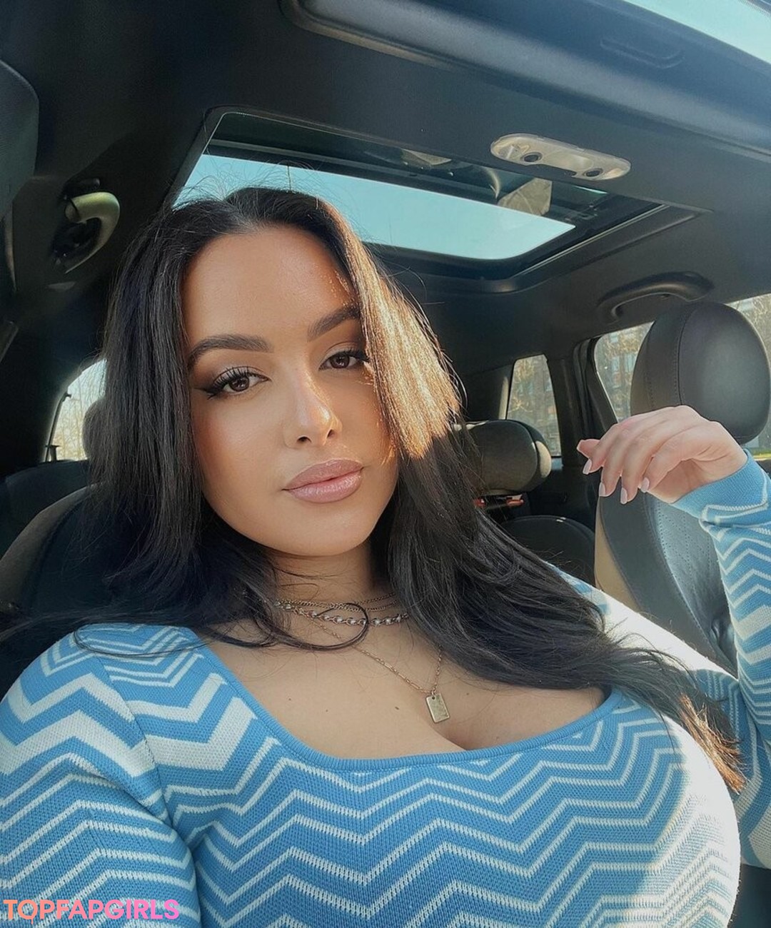 Photo nue de fuite OnlyFans de Zina Hadid #36 Photo nue de fuite OnlyFans de Zina Hadid #36