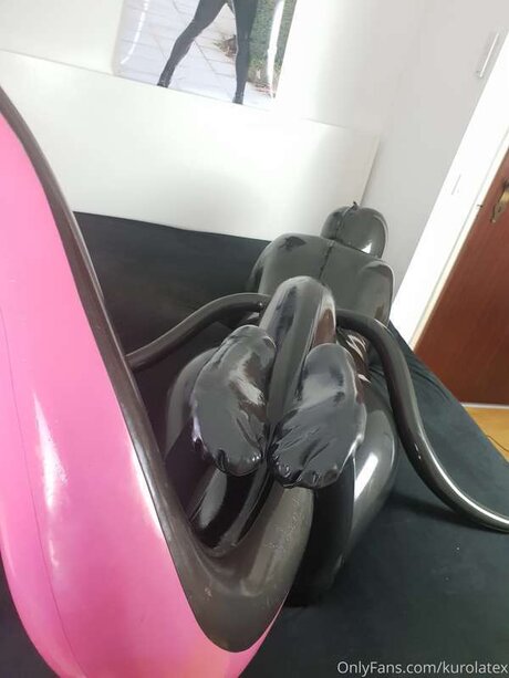 Kurolatex
