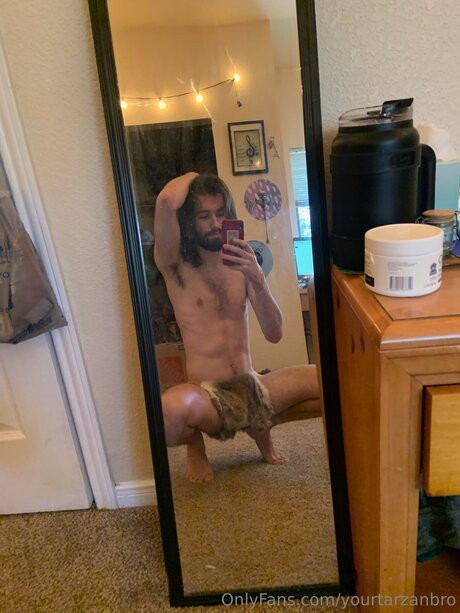 Photo nue de fuite OnlyFans de Yourtarzanbro