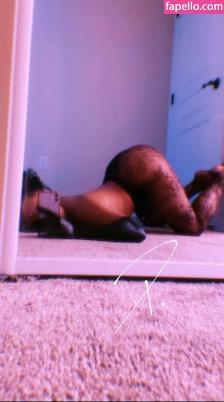 Photo nue de fuite OnlyFans de Pocalaloca