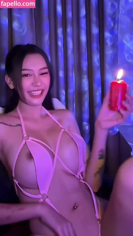 Photo nue de fuite OnlyFans de Rollipop