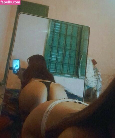 Photo nue de fuite OnlyFans de Milii01ok