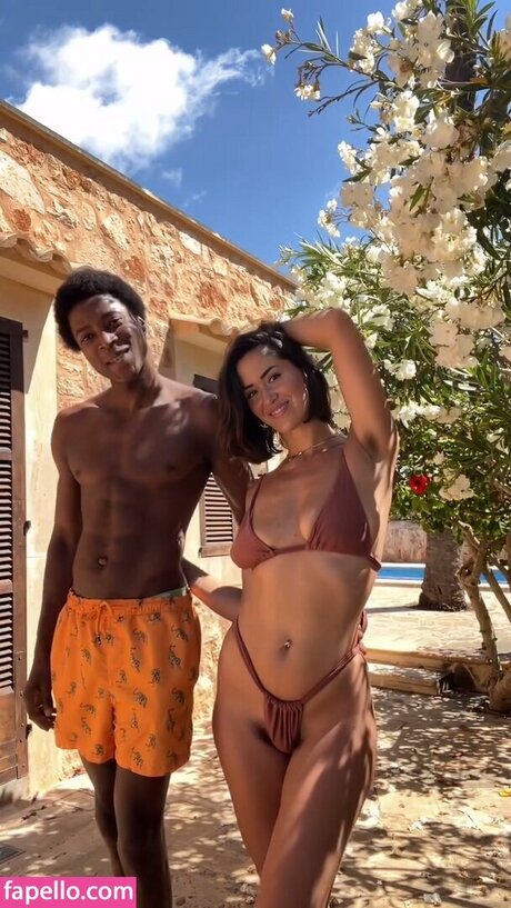 Maricel Freire Hotwife