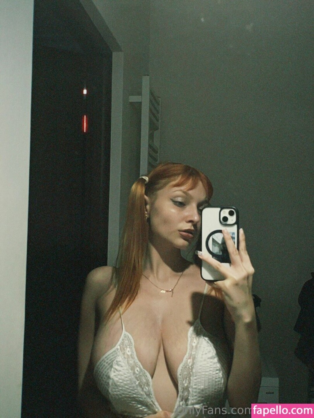 Photo nue de fuite OnlyFans de Anastezik #4 Photo nue de fuite OnlyFans de Anastezik #4