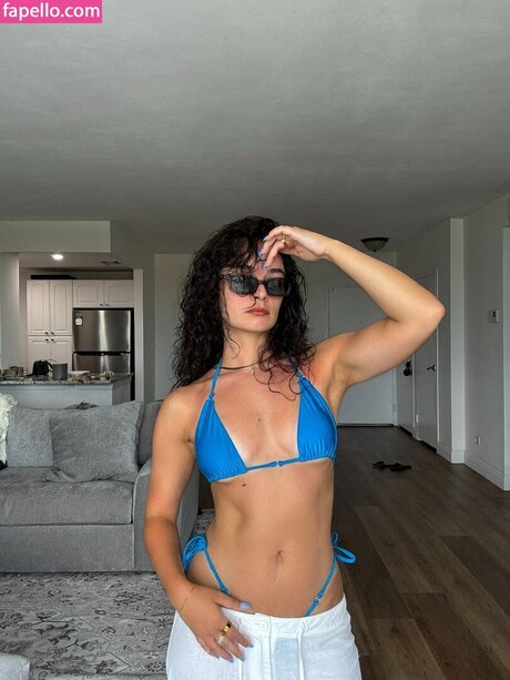 Photo nue de fuite OnlyFans de Okaycoolgigi