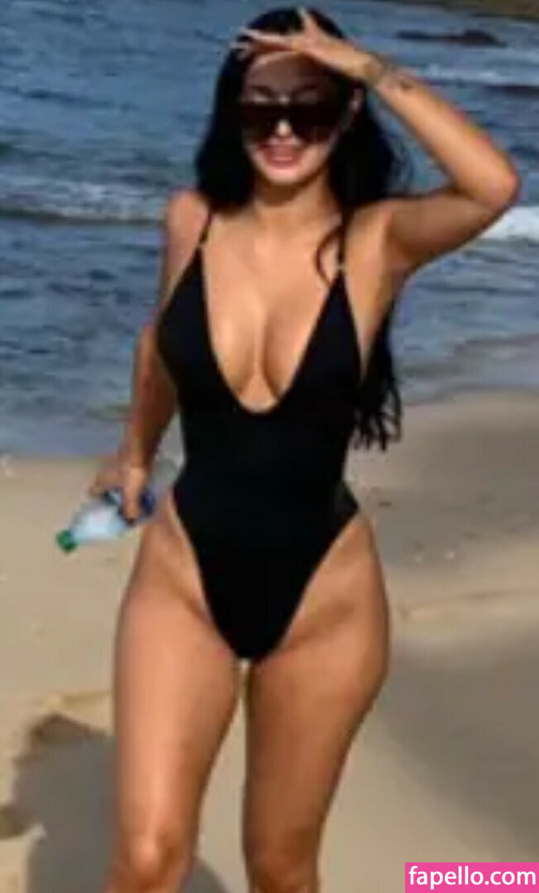 Photo nue de fuite OnlyFans de Leah Kateb #42 Photo nue de fuite OnlyFans de Leah Kateb #42