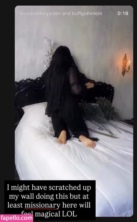 Photo nue de fuite OnlyFans de Buffgothmom