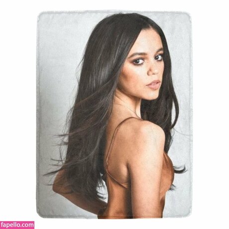 Jennaortega
