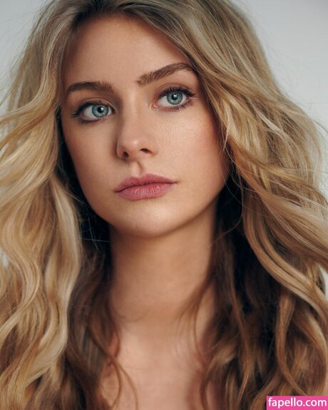 Maddie Phillips