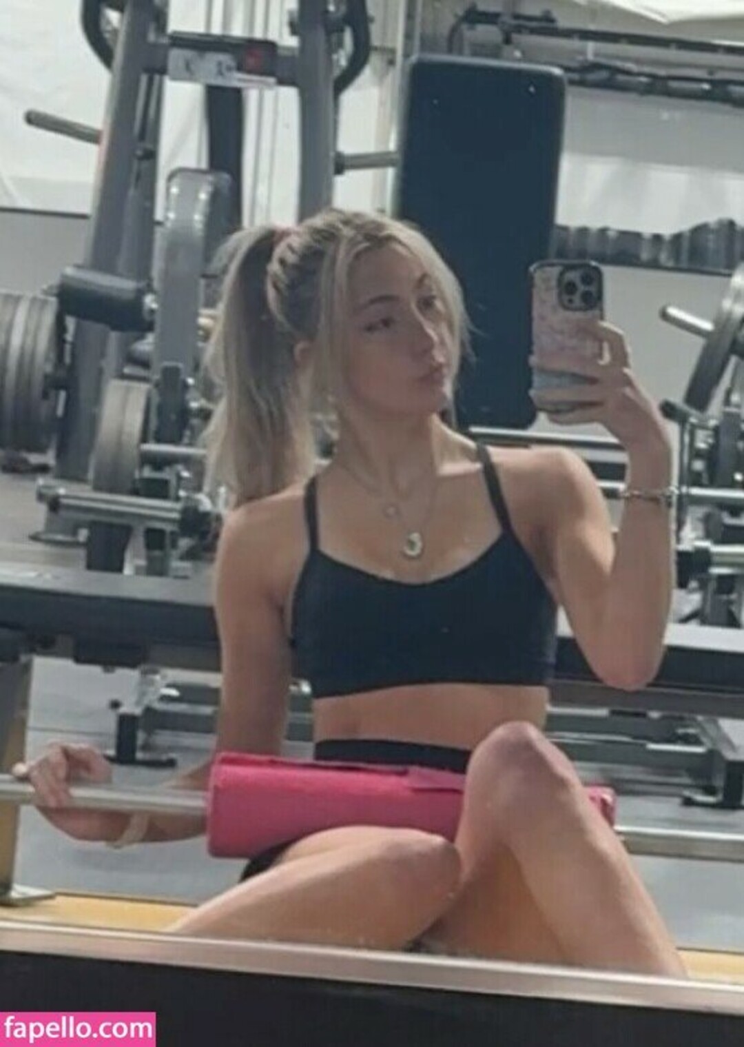 Photo nue de fuite OnlyFans de Caroline Ambrose #46 Photo nue de fuite OnlyFans de Caroline Ambrose #46