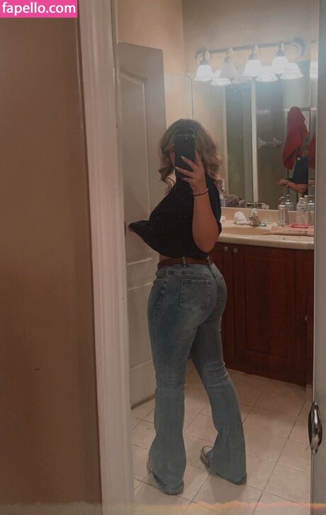 Photo nue de fuite OnlyFans de Lillianjl