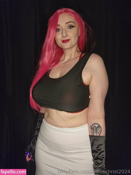 Annie Christ
