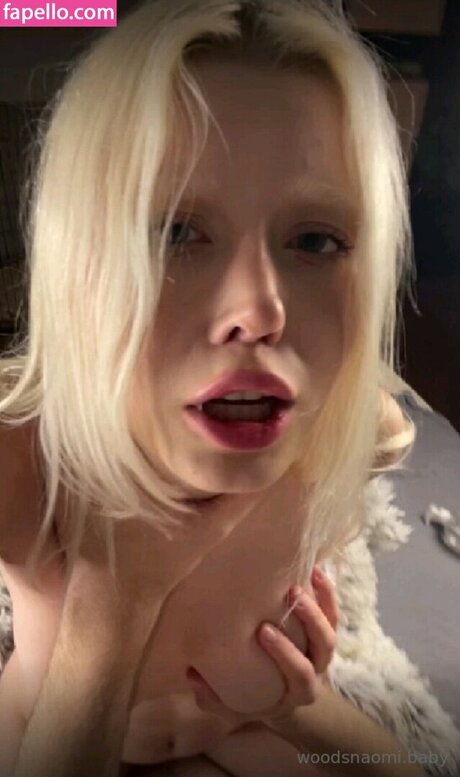 Photo nue de fuite OnlyFans de Naomiwoodsofficial